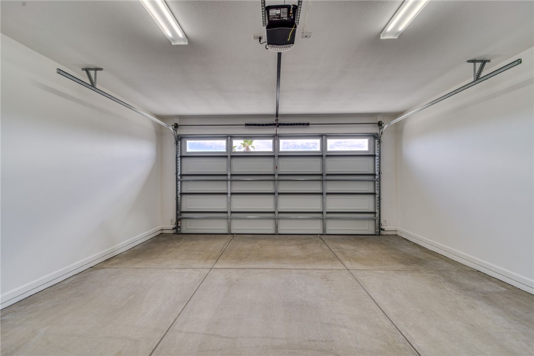 1625 Talc Plaza