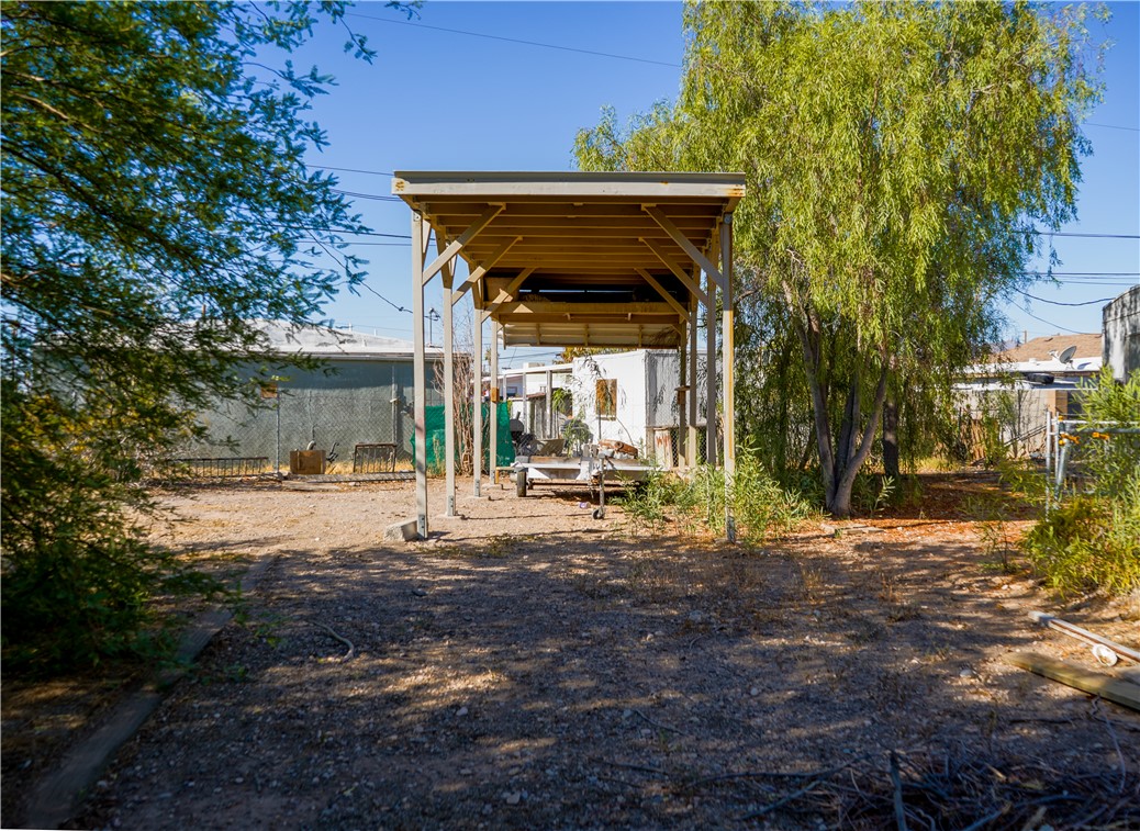 588 El Monte Cove