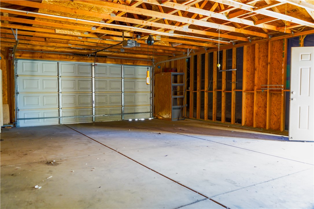 588 El Monte Cove
