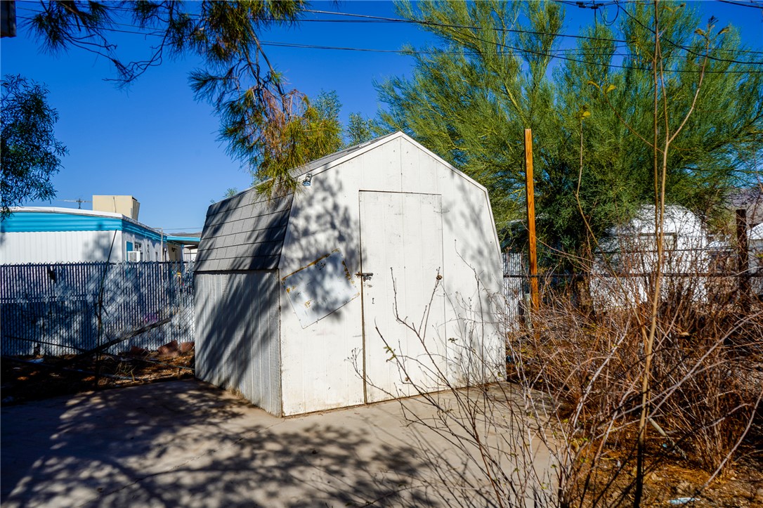 588 El Monte Cove