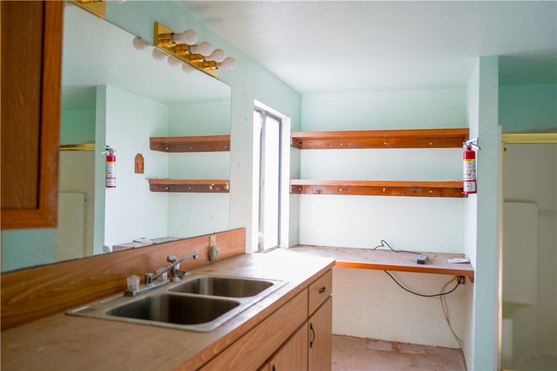588 El Monte Cove