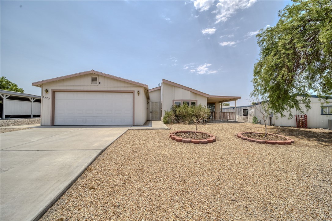 2572 E Sunrise Vista Boulevard