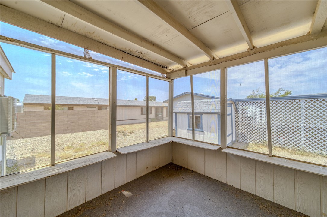 2572 E Sunrise Vista Boulevard