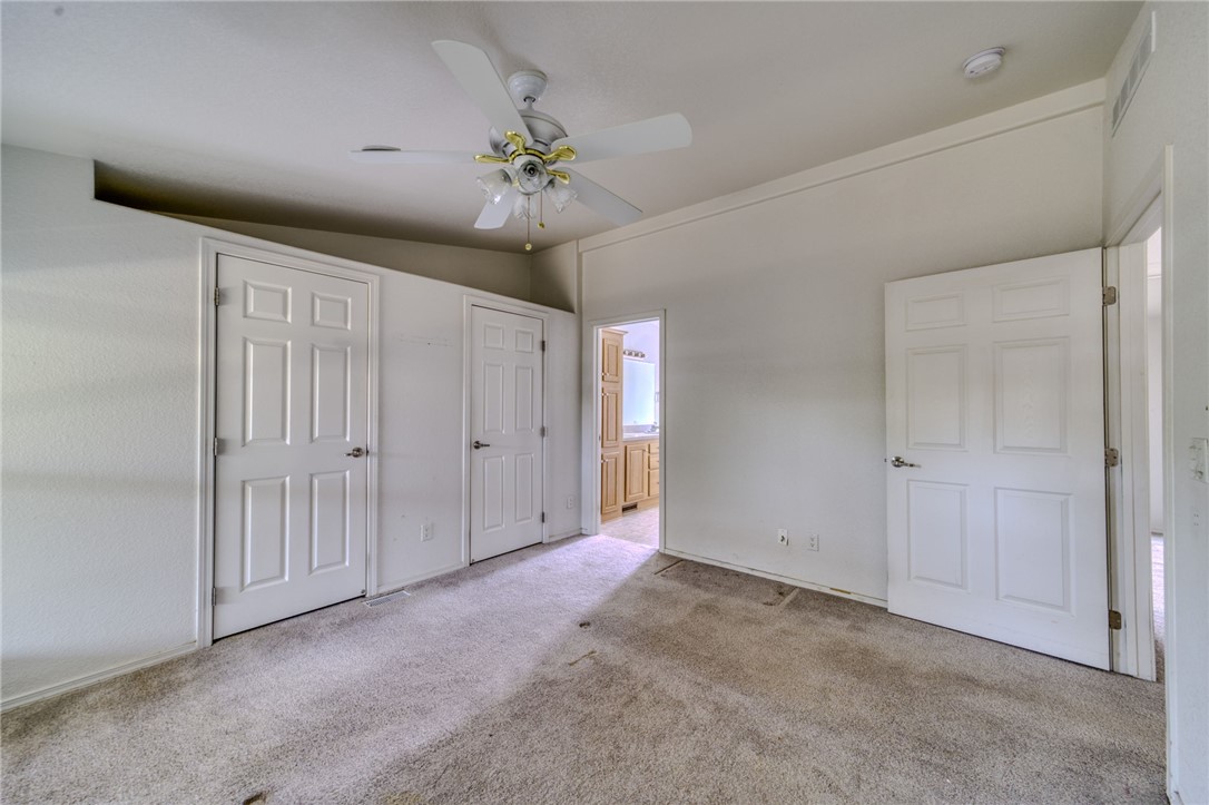 2572 E Sunrise Vista Boulevard