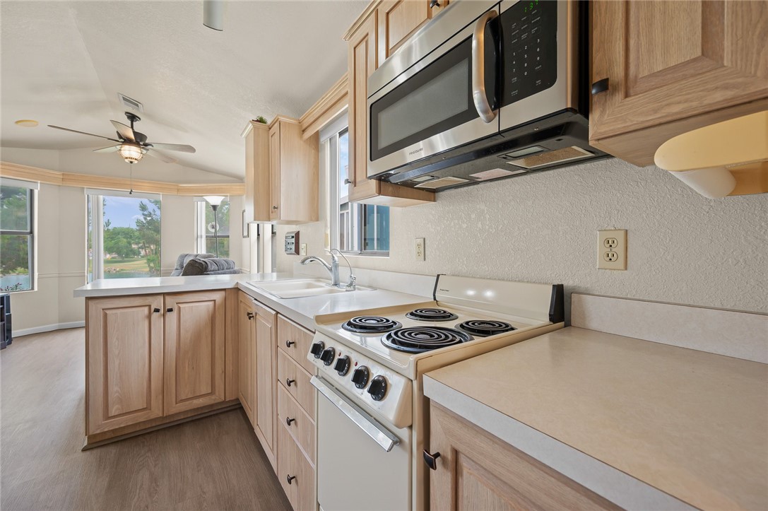 2000 Ramar Road 612