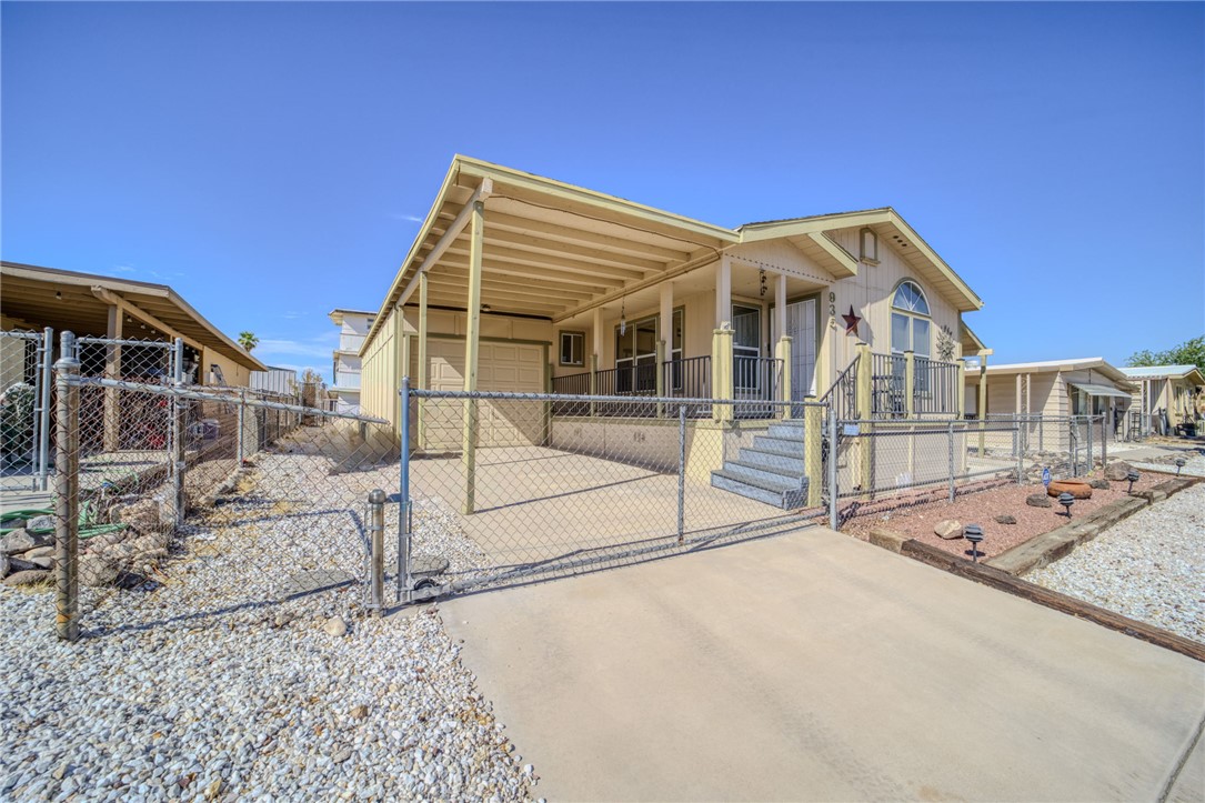 935 Citrus Street