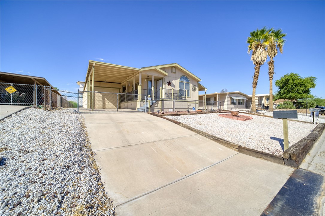 935 Citrus Street