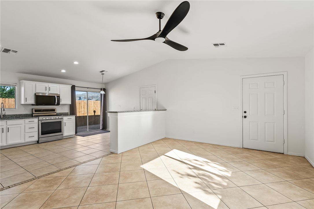 1834 Del Norte Drive