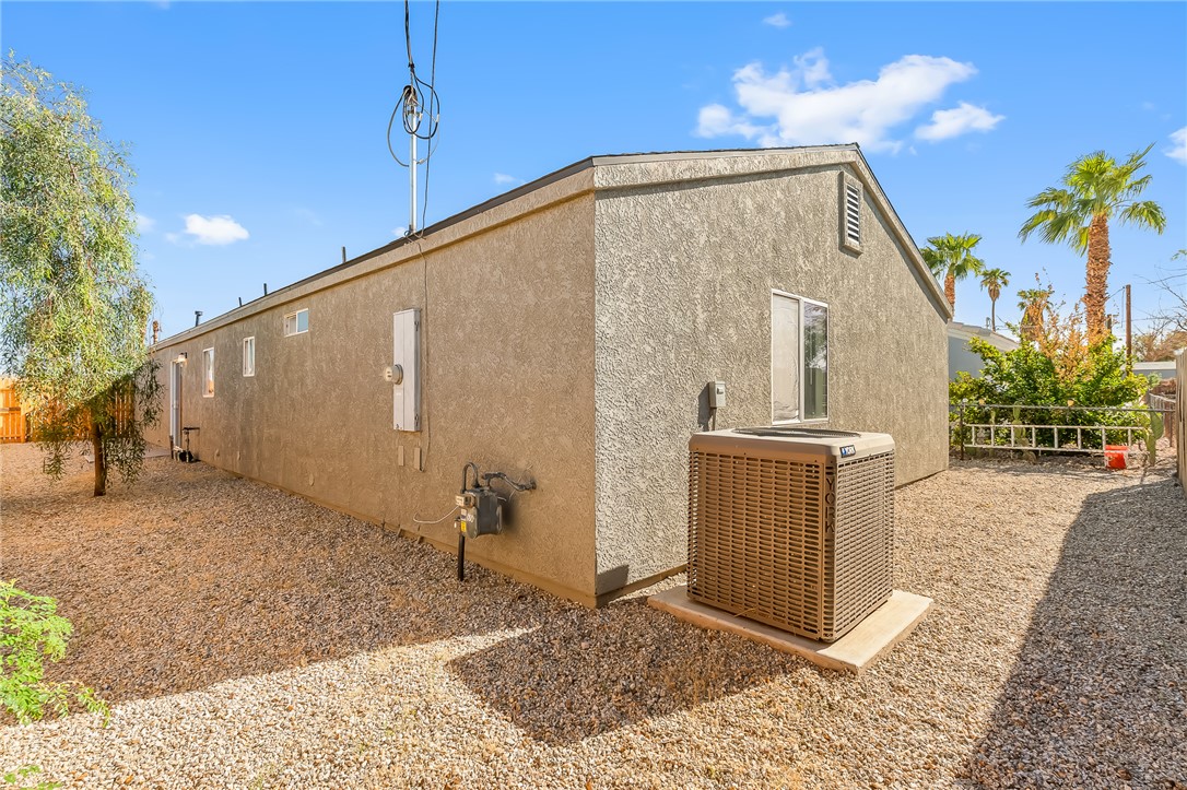 1834 Del Norte Drive