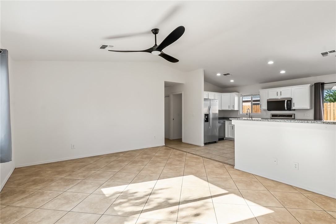 1834 Del Norte Drive