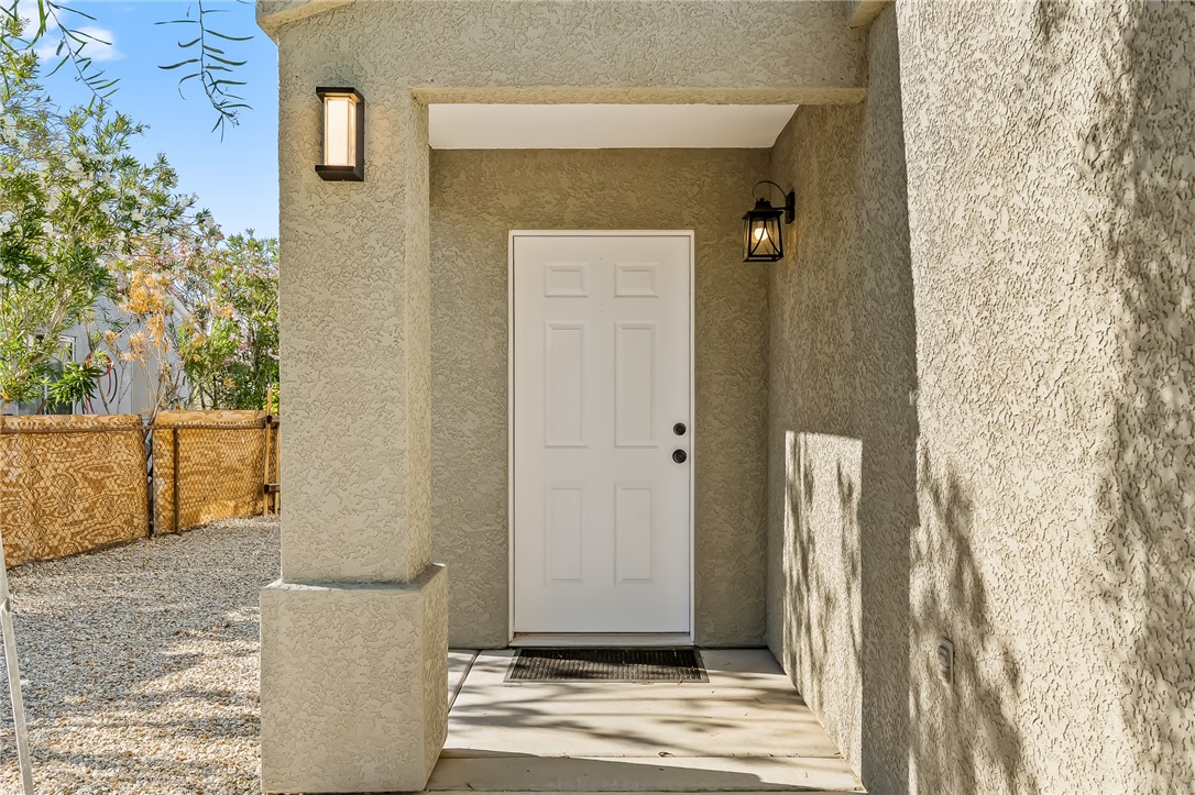 1834 Del Norte Drive