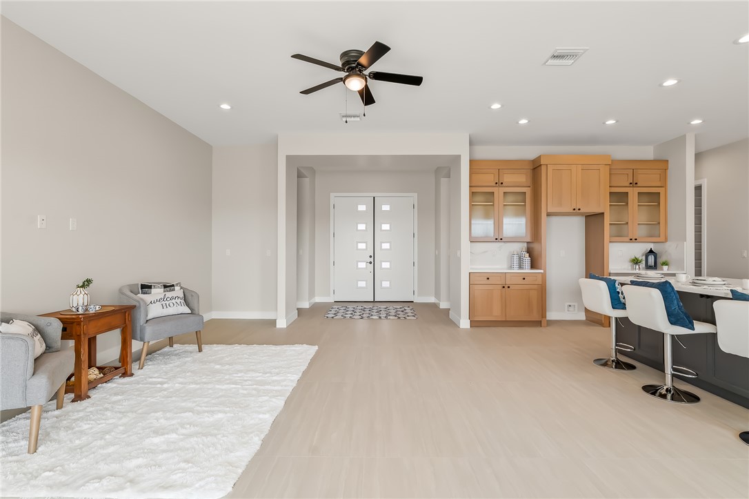 3090 Canyon De Chelly Drive