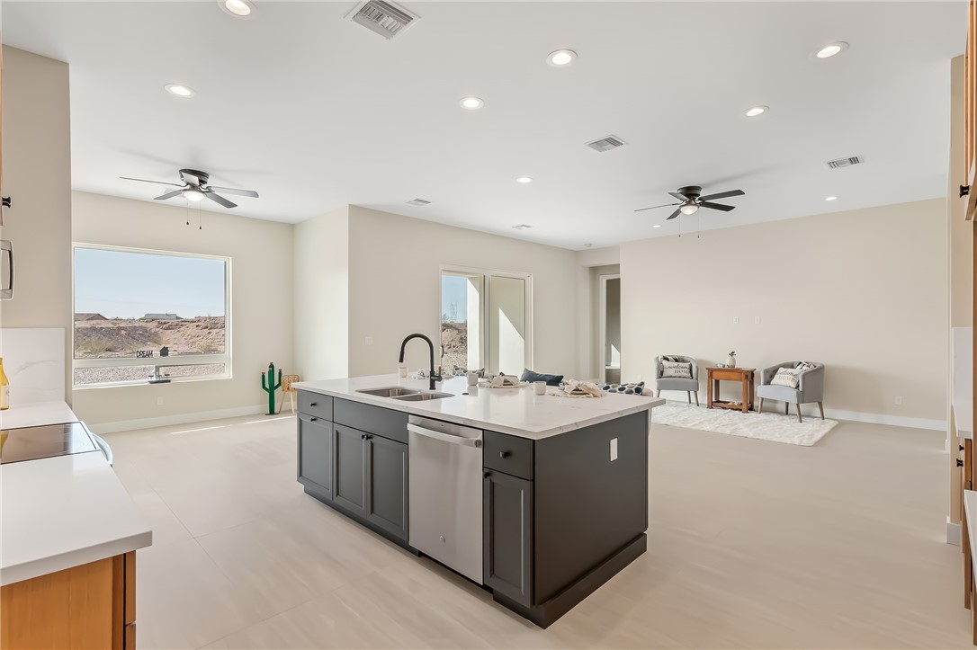 3090 Canyon De Chelly Drive