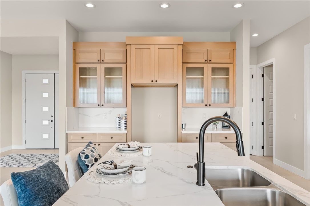 3090 Canyon De Chelly Drive