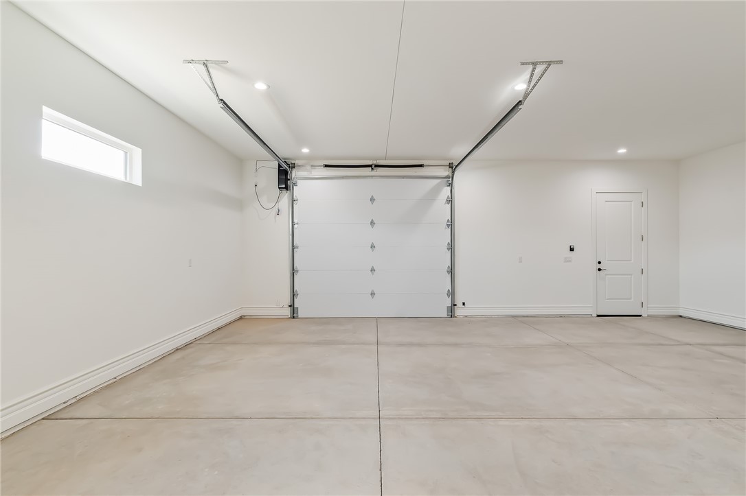 3090 Canyon De Chelly Drive