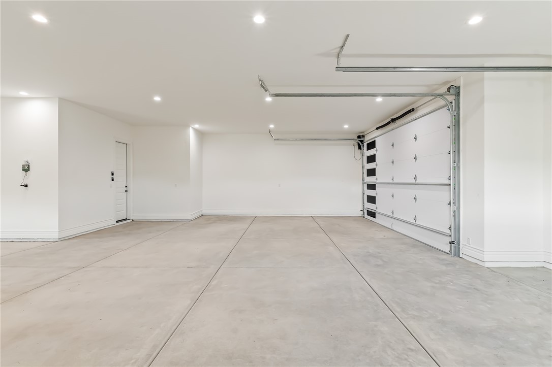 3090 Canyon De Chelly Drive