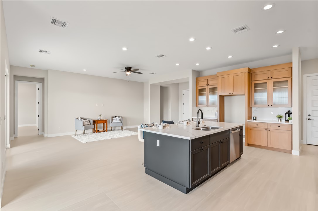 3090 Canyon De Chelly Drive