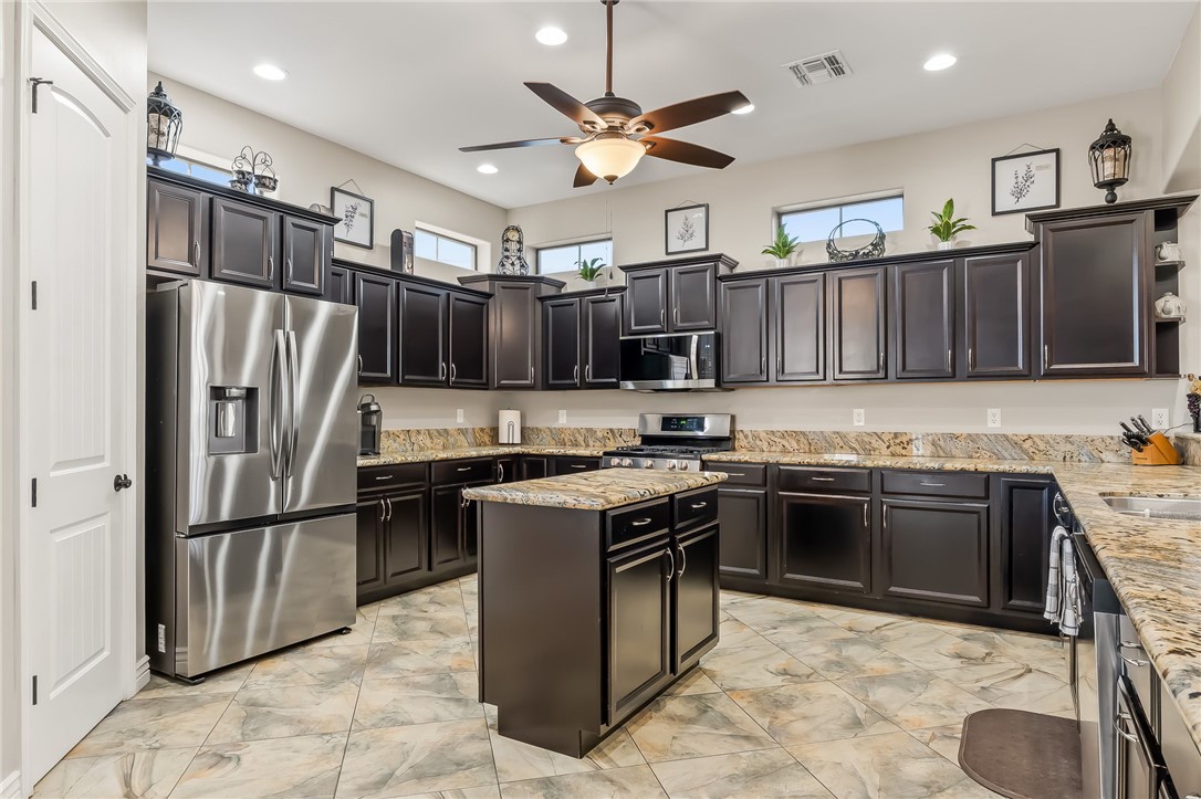 2130 E Calle Salamanca