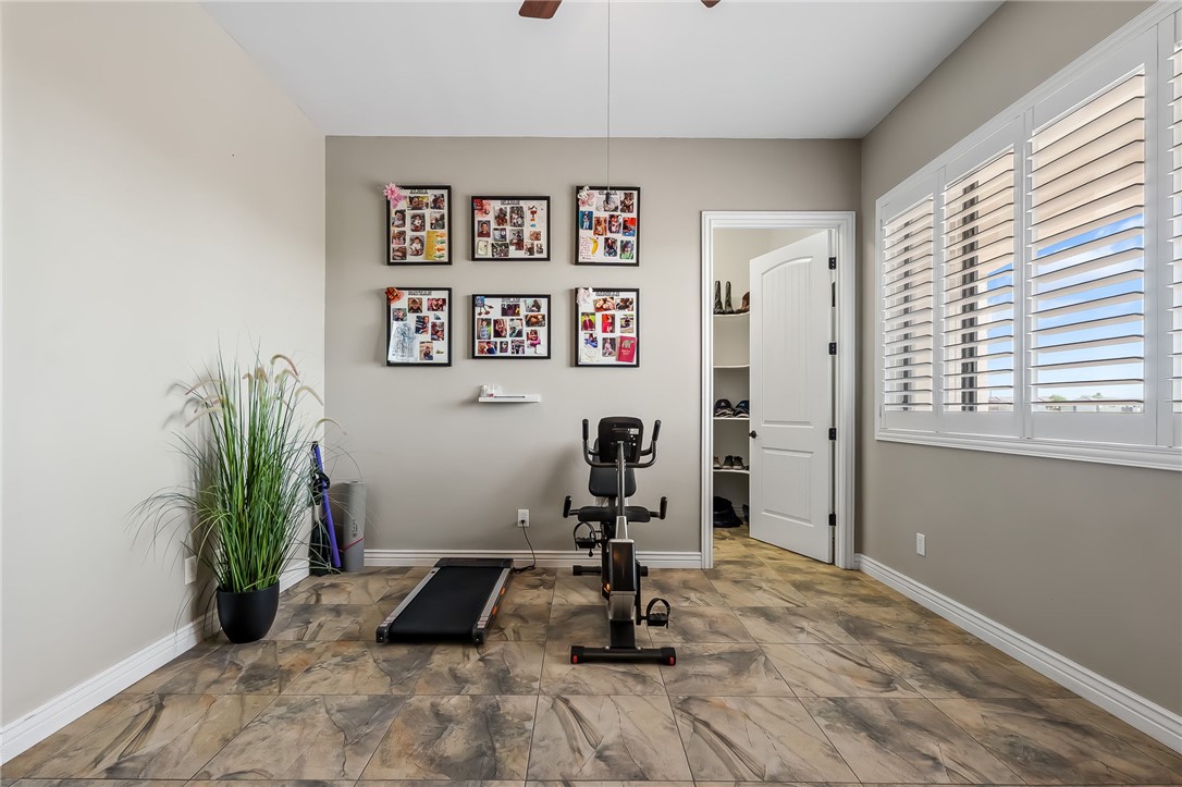 2130 E Calle Salamanca