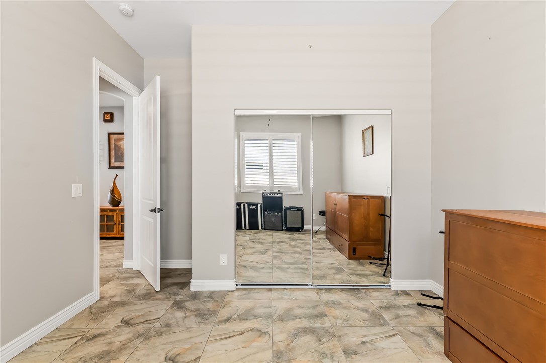 2130 E Calle Salamanca