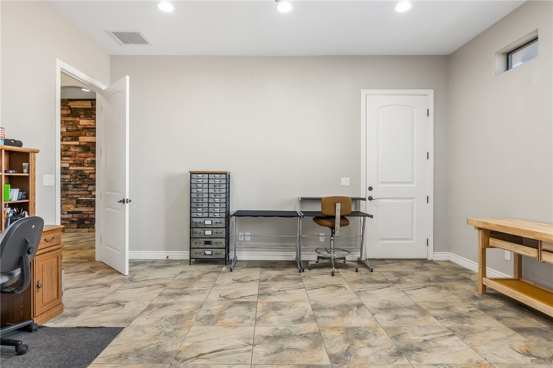 2130 E Calle Salamanca
