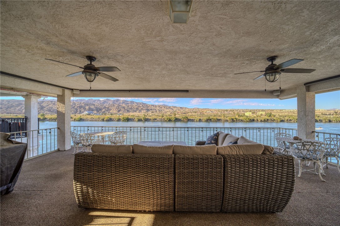 635 Riverfront Drive