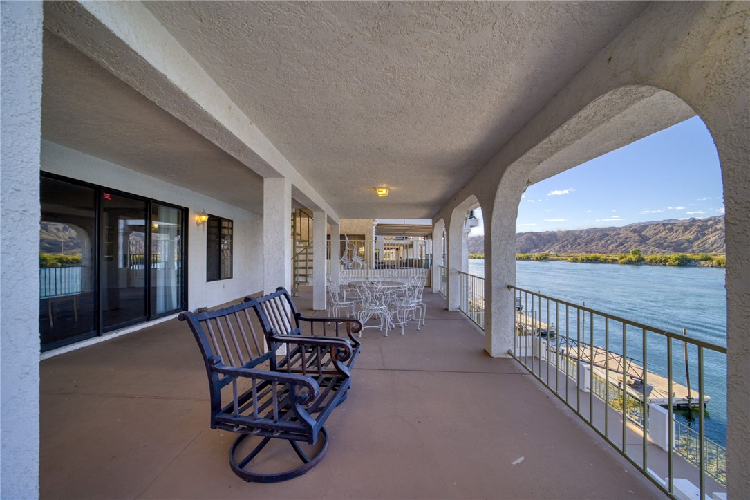 635 Riverfront Drive