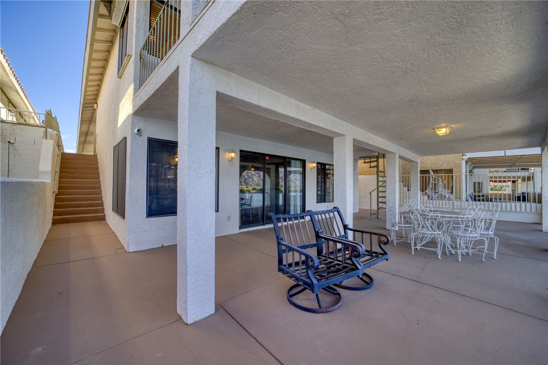 635 Riverfront Drive