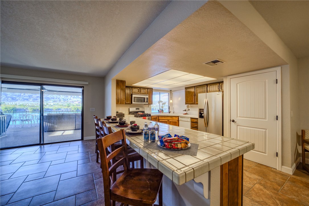 635 Riverfront Drive