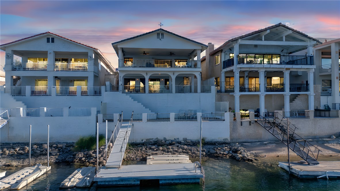 635 Riverfront Drive