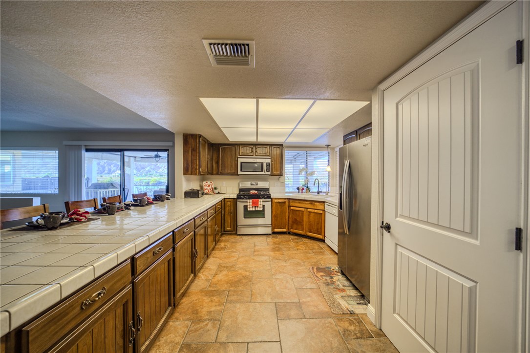 635 Riverfront Drive