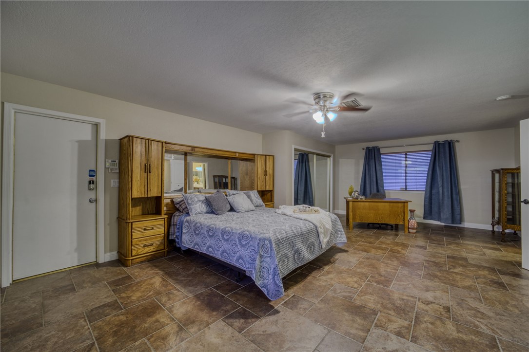 635 Riverfront Drive