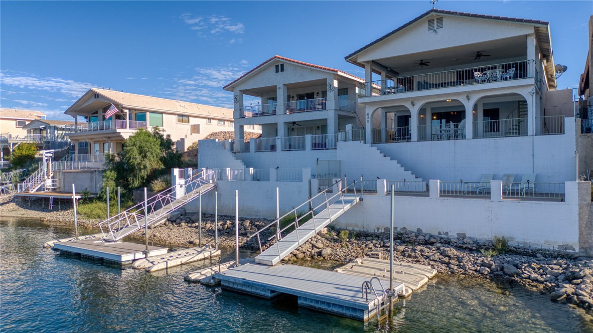 635 Riverfront Drive