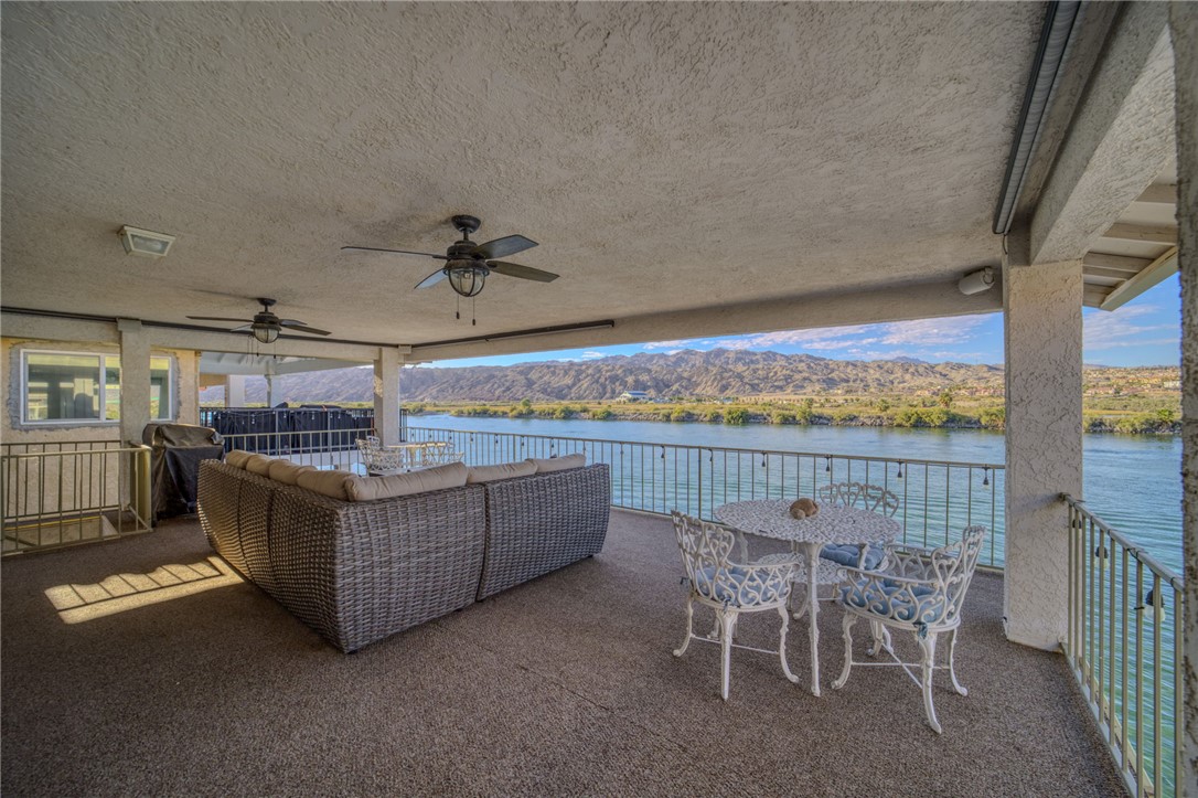 635 Riverfront Drive