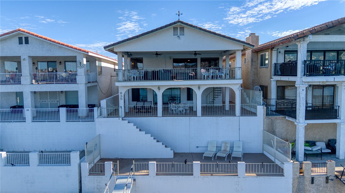 635 Riverfront Drive