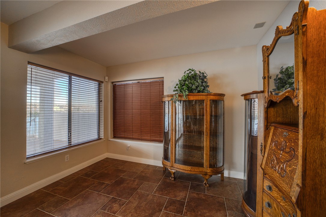 635 Riverfront Drive