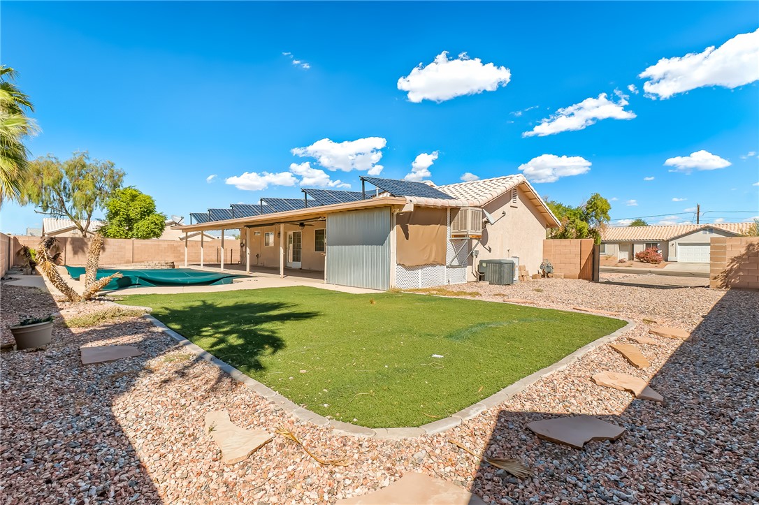 1836 E Bear Creek Way