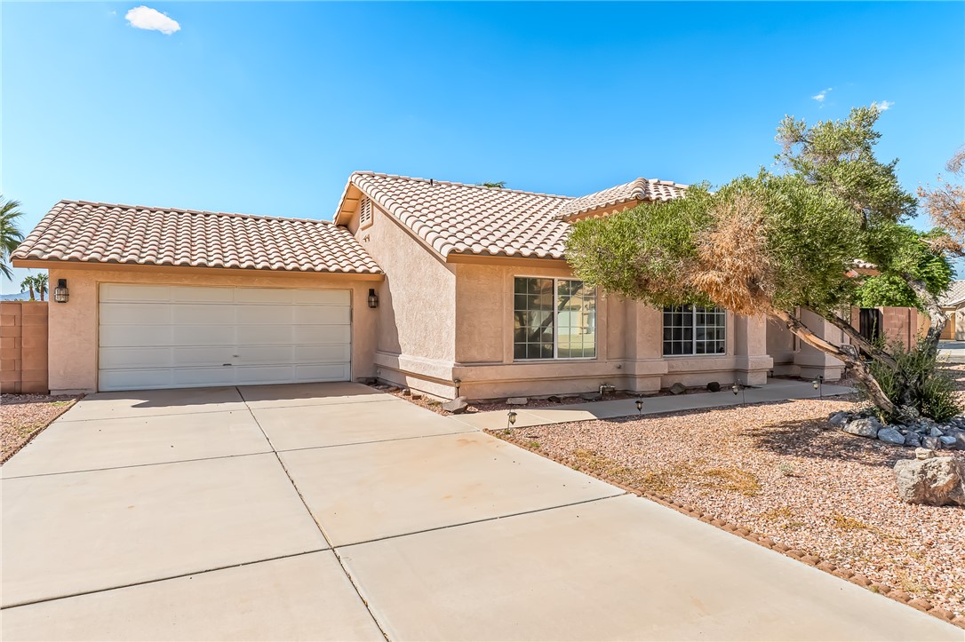 1836 E Bear Creek Way