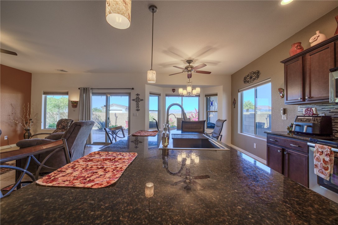 2717 Discovery Road