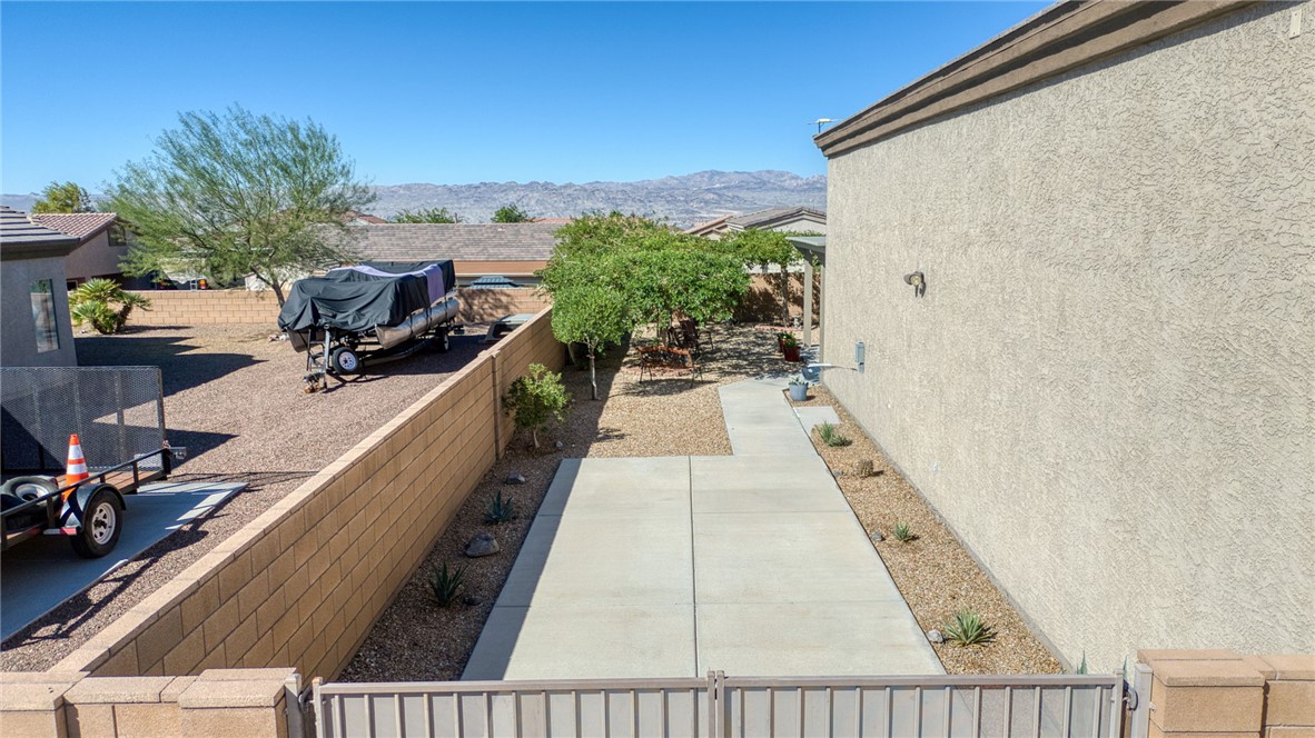 2717 Discovery Road