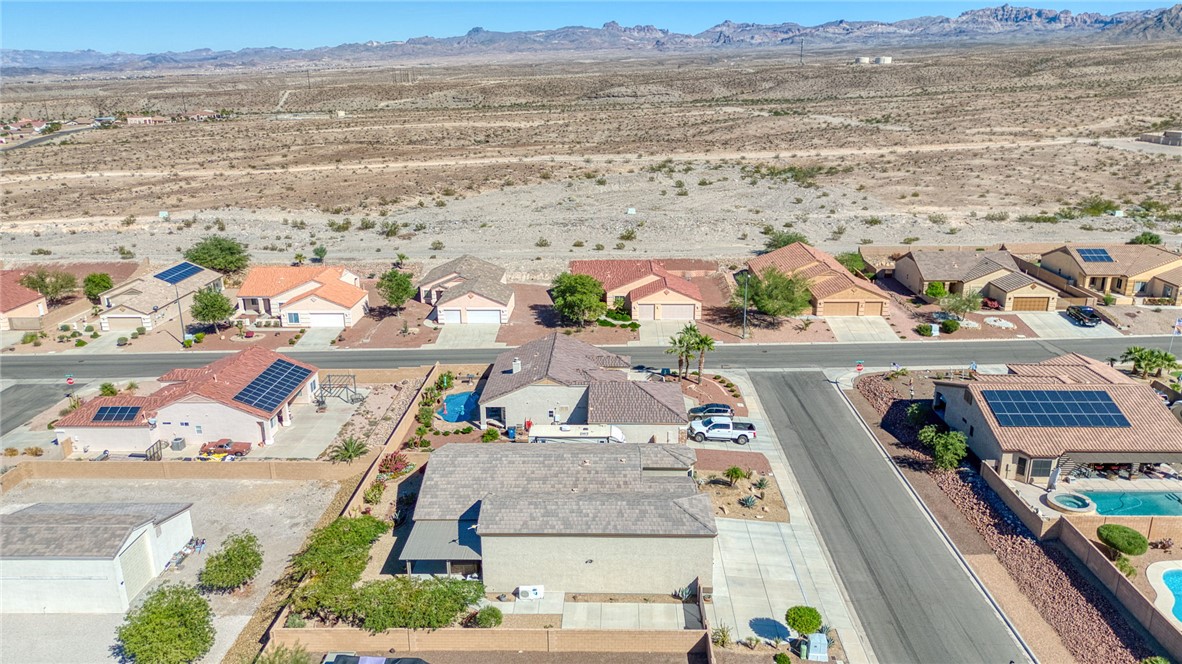 2717 Discovery Road