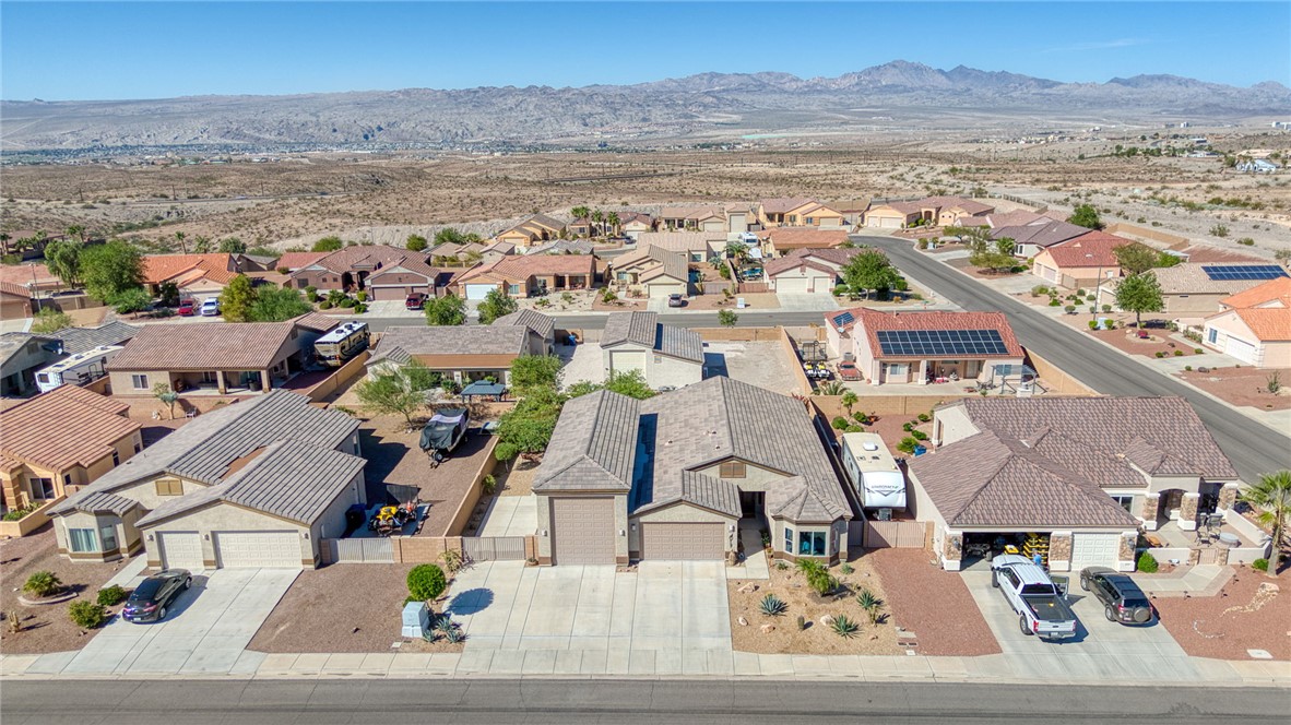 2717 Discovery Road
