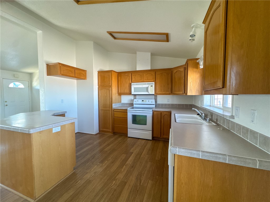 1545 E El Rodeo Road 163