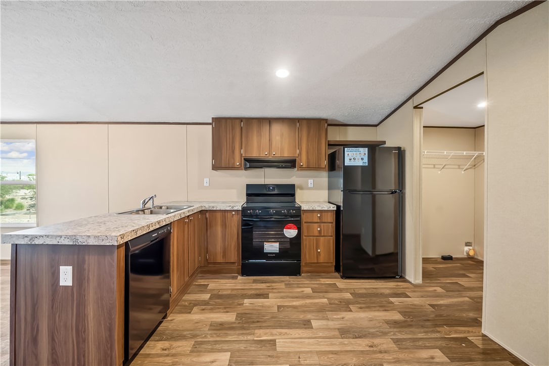 13205 S WATERREED WAY