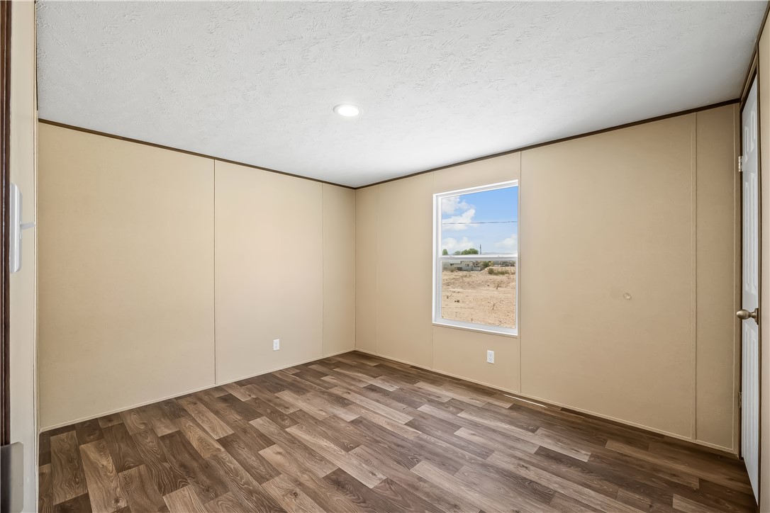 13205 S WATERREED WAY