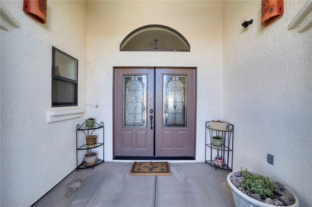 2062 E Lago Grande Cove