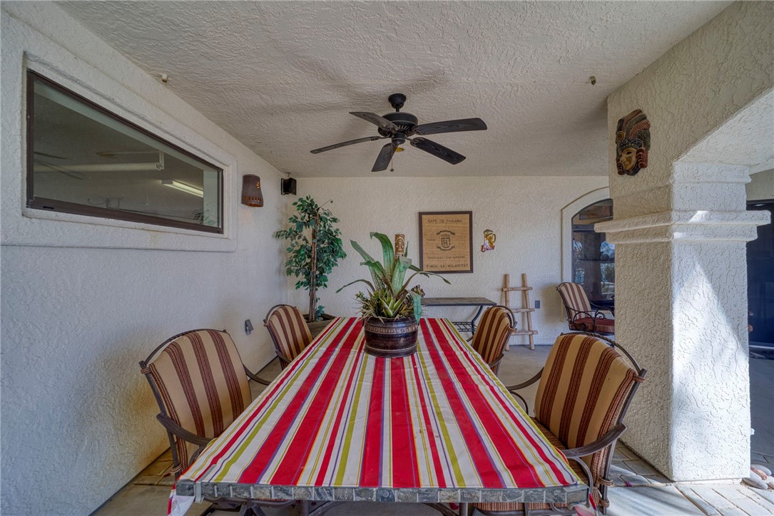 2062 E Lago Grande Cove