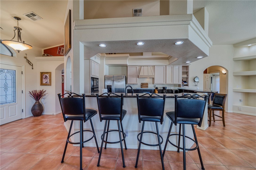 2062 E Lago Grande Cove