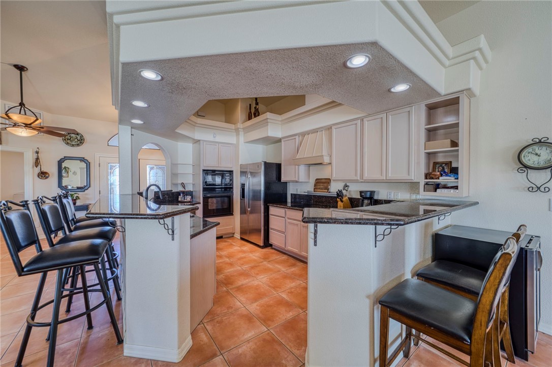 2062 E Lago Grande Cove