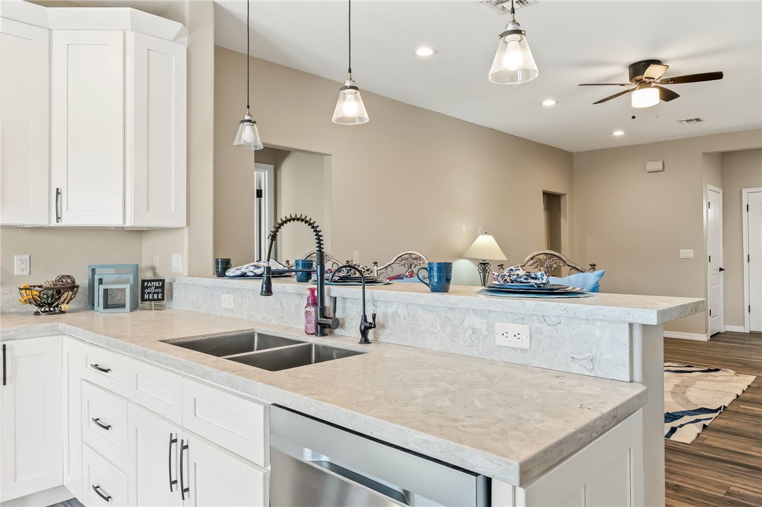 2412 Lupine Trail